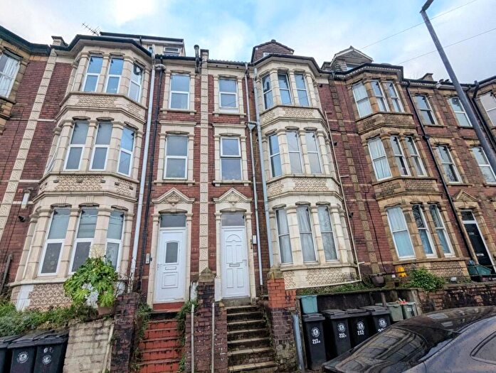 1 Bedroom Apartment To Rent In Bath Road, Arnos Vale, Bristol, BS4