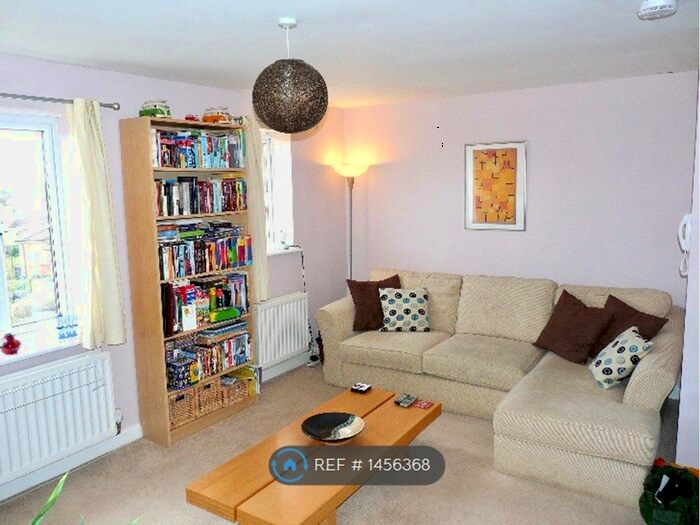 1 Bedroom Flat To Rent In Montreal Avenue, Bristol, BS7
