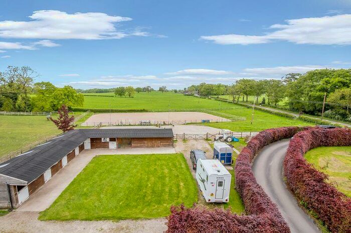 6 Bedroom Equestrian Facility For Sale In Buxton Road, Congleton, CW12