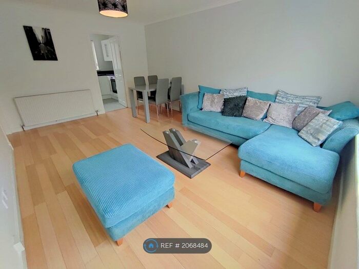 1 Bedroom Flat To Rent In Main Street, Glasgow, G40