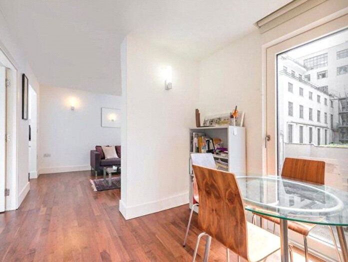 1 Bedroom Flat To Rent In Weymouth Street, London, W1W
