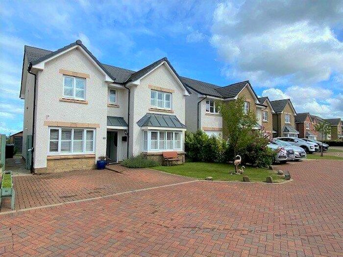 4 Bedroom Detached House To Rent In Eagle Avenue, Auchterarder, PH3
