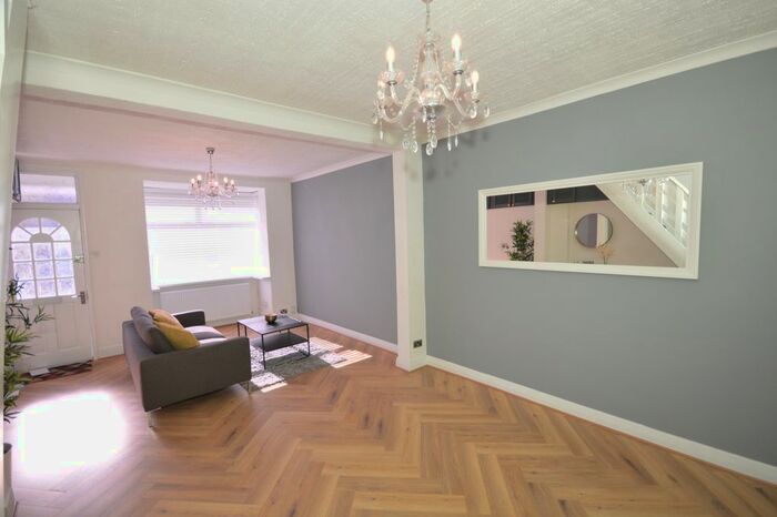 2 Bedroom End Of Terrace House To Rent In Field Road, London, E7