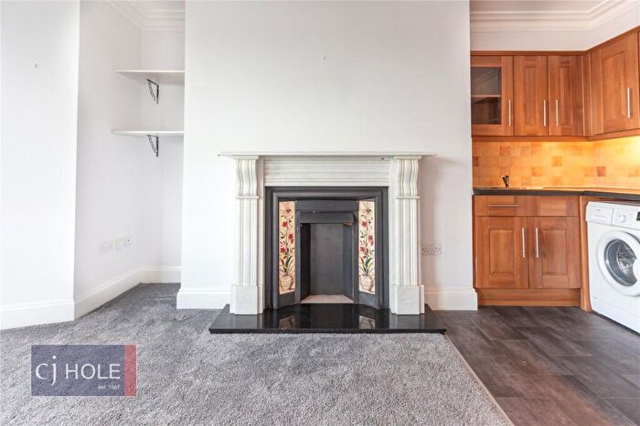 2 Bedroom Apartment To Rent In Hotwell Road, Hotwells, Bristol, BS8