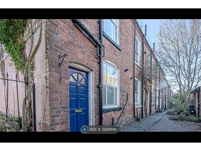 2 Bedroom Terraced House To Rent In Frankley Terrace, Birmingham, B17