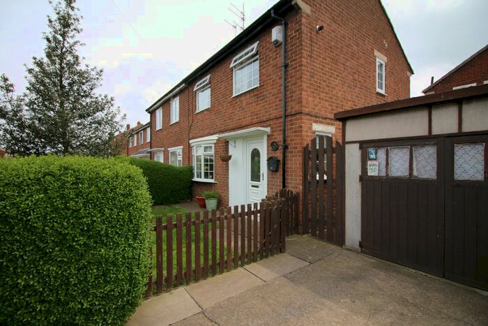 2 Bedroom End Of Terrace House To Rent In Langdale Crescent, Middlesbrough TS6