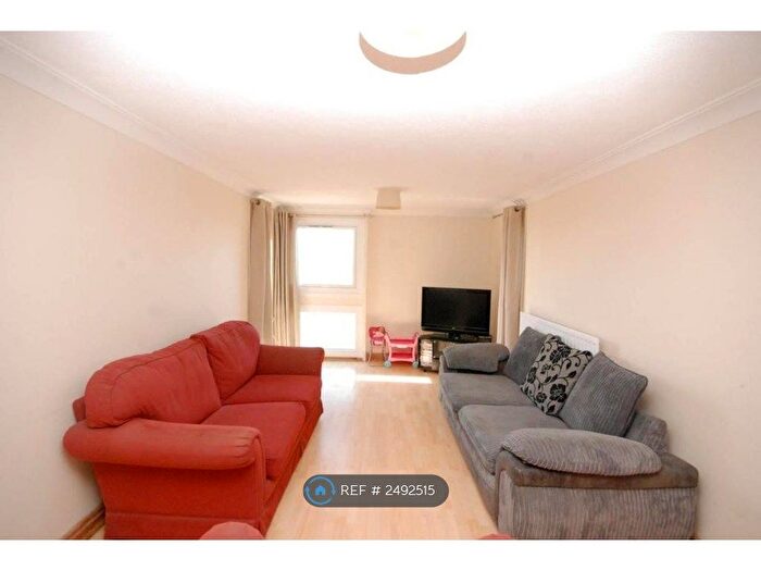 1 Bedroom Flat To Rent In Ripley Court, Gateshead, NE9