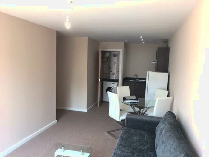 1 Bedroom Apartment To Rent In Metropolitan House, Brindley Road, Manchester, Greater Manchester, M16