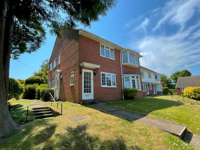 2 Bedroom Flat To Rent In Mill Gap Road, Eastbourne, BN21