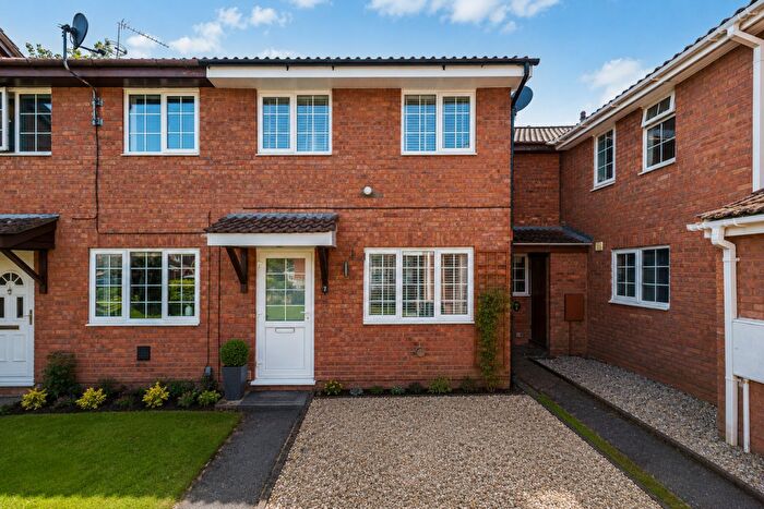 2 Bedroom End Of Terrace House For Sale In Hyde Close, Totton, Southampton, SO40