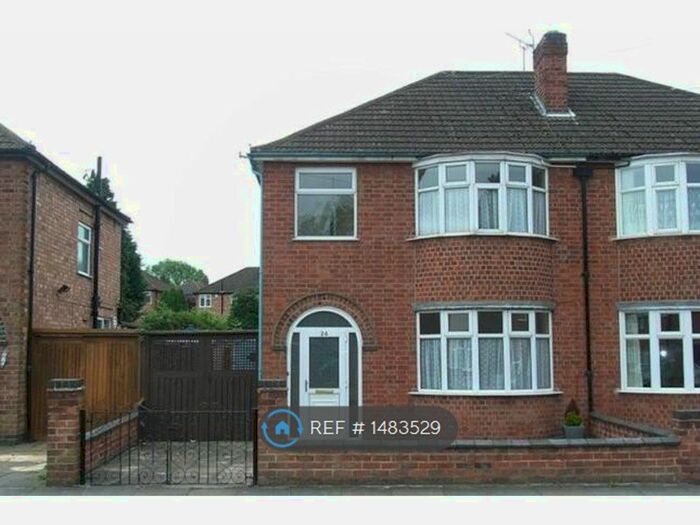 3 Bedroom Semi-Detached House To Rent In Cairnsford Road, Leicester, LE2