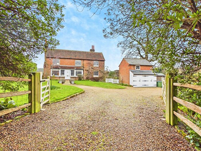 3 Bedroom Detached House For Sale In Cedar Lea, Pound Lane, Mannings Heath, Horsham, West Sussex, RH13
