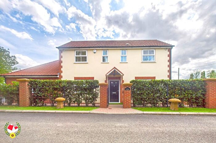 3 Bedroom Detached House For Sale In Sticky Lane, Hardwicke, GL2