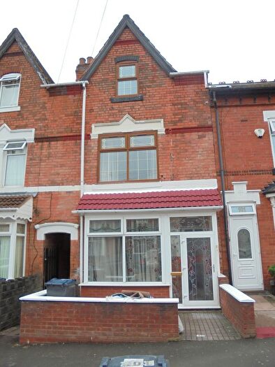 5 Bedroom Terraced House To Rent In Nansen Road, Birmingham, B11