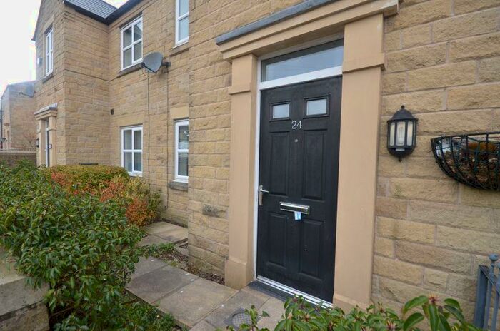 3 Bedroom Mews To Rent In Stanhill Road, Oswaldtwistle, BB5