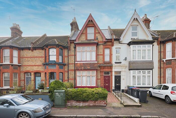 5 Bedroom Terraced House For Sale In Crescent Road, Ramsgate, CT11