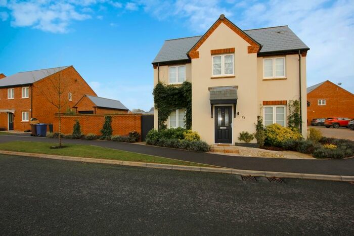 3 Bedroom Flat To Rent In Heyford Park, Camp Road, Upper Heyford, Bicester, OX25