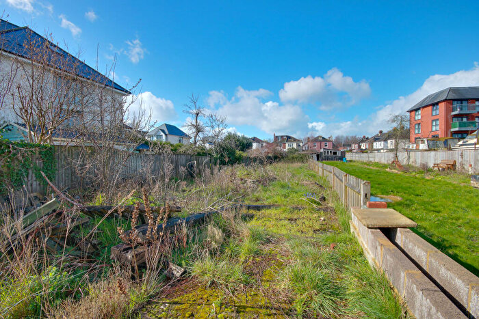 3 Bedroom Semi Detached House For Sale In St Denys! No Forward Chain! Backing Onto River Itchen!, SO17