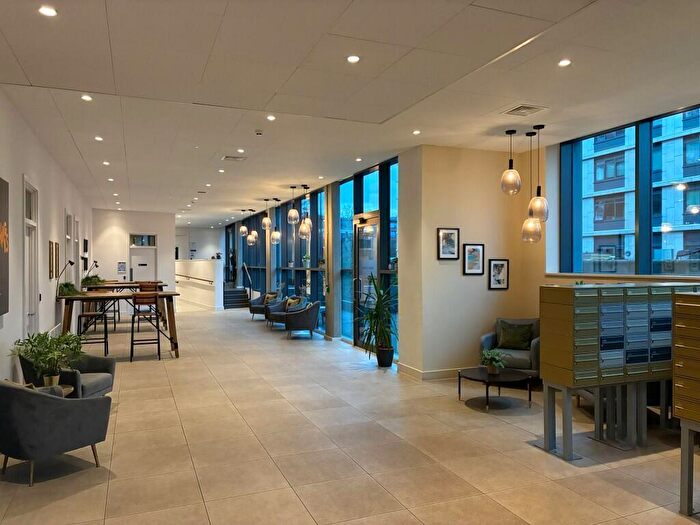 2 Bedroom Apartment To Rent In Lampwick Quay, Old Mill Street, Manchester, Greater Manchester, M4