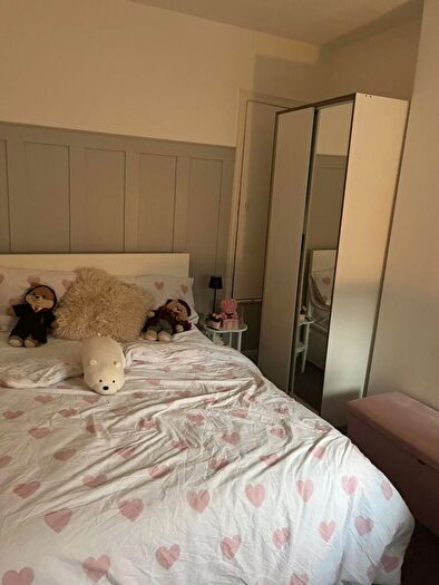 2 Bedroom Detached House To Rent In Wordsworth Road, Nottingham, NG7