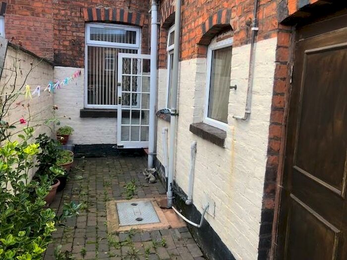 3 Bedroom House To Rent In Elizabeth Street, CW1