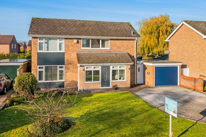 4 Bedroom Detached House For Sale In Sutton Road, Howden, DN14