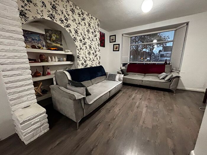 3 Bedroom Terraced House To Rent In West Boulevard, Birmingham, B32