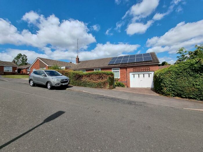 2 Bedroom Detached Bungalow To Rent In Roper Close, Rugby, CV21