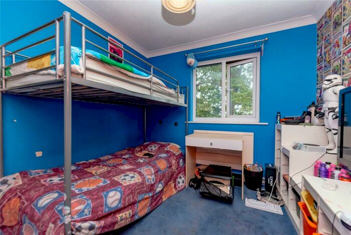 3 Bedroom End Of Terrace House For Sale In Farnborough Road, Farnborough, GU14