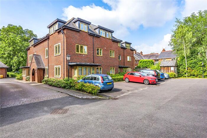 2 Bedroom Apartment To Rent In London Road, Ascot, Berkshire, SL5