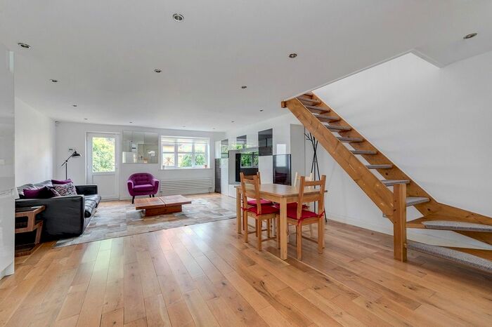 2 Bedroom Property To Rent In Plough Way, Surrey Quays, SE16