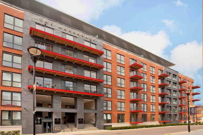2 Bedroom Flat To Rent In Warehouse Court, Woolwich Riverside, London, SE18