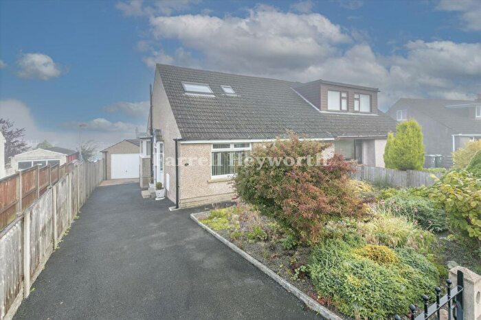 3 Bedroom Semi-Detached House For Sale In St. Annes Close, Brookhouse, Lancaster, LA2