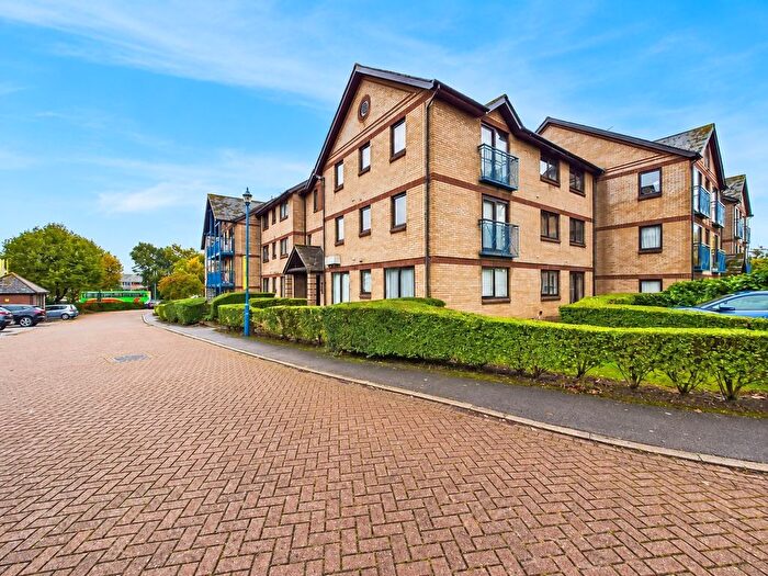 1 Bedroom Flat For Sale In Claremont Heights, Colchester, CO1
