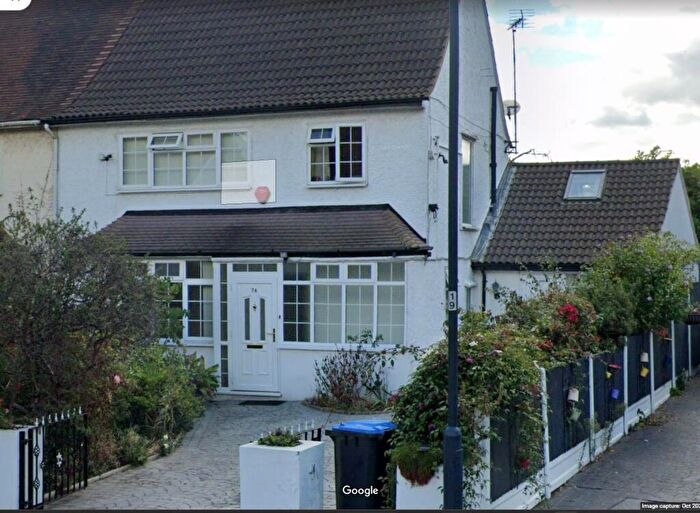 Studio To Rent In Oakington Avenue, HA9