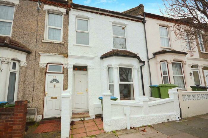 3 Bedroom Terraced House To Rent In Garibaldi Street, London, SE18