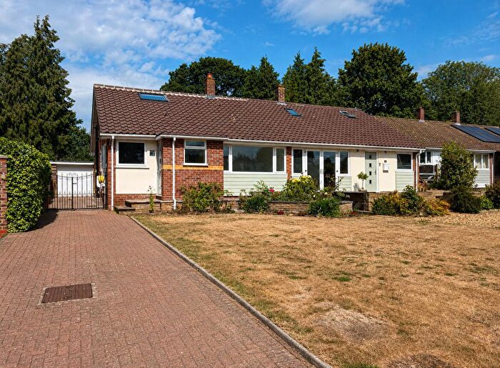 3 Bedroom Semi-detached House For Sale In Mulbarton, NR14