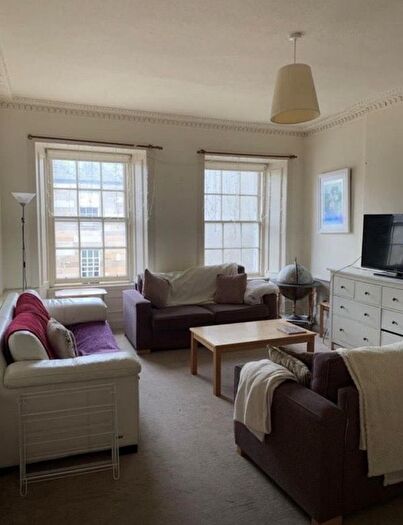 5 Bedroom Flat To Rent In Academy Street, Edinburgh, EH6
