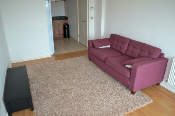 1 Bedroom Apartment To Rent In Hive, Masshouse Plaza, Birmingham, B5