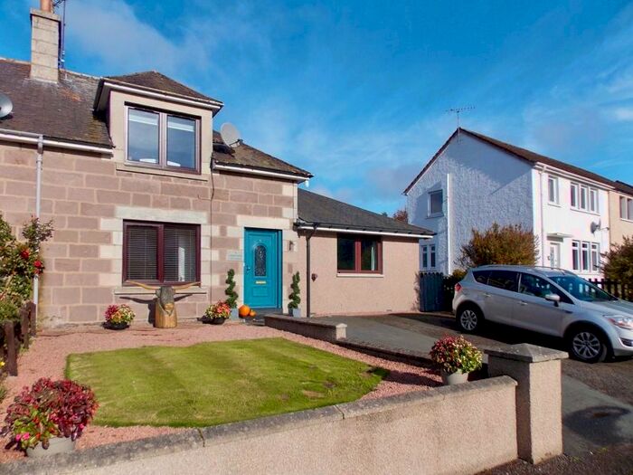 3 Bedroom Property For Sale In Montgarrie, Alford, AB33