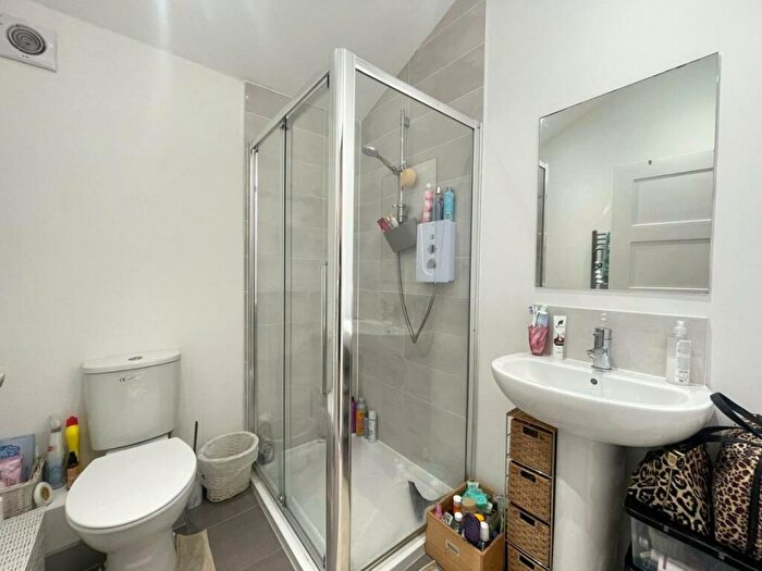 1 Bedroom Apartment To Rent In Goldstone Street, Hove, BN3