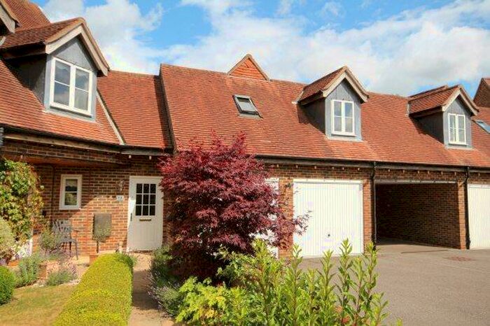 1 Bedroom Maisonette To Rent In Wyvern Place, Warnham, RH12