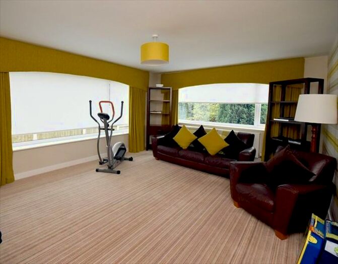 5 Bedroom Detached House To Rent In Villiers Crescent, St Helens, Merseyside, WA10
