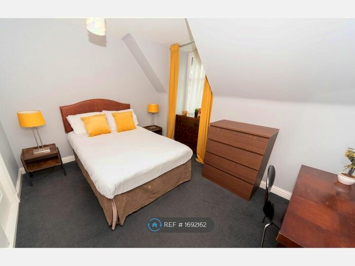 1 Bedroom Flat To Rent In Market Street, Aberdeen, AB11