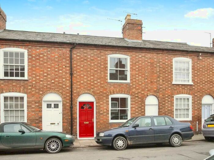 2 Bedroom Terraced House To Rent In Bull Street, Stratford-Upon-Avon, CV37