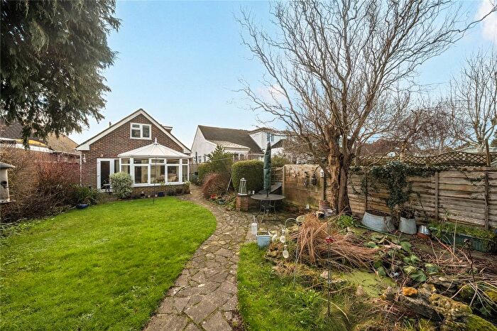 4 Bedroom Bungalow For Sale In Jail Lane, Biggin Hill, TN16