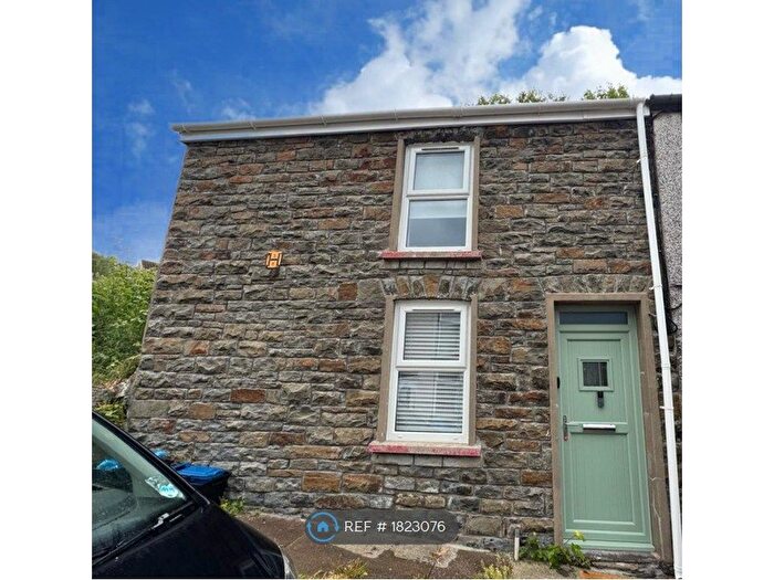 2 Bedroom End Of Terrace House To Rent In Church Street, Troedyrhiw, Merthyr Tydfil, CF48