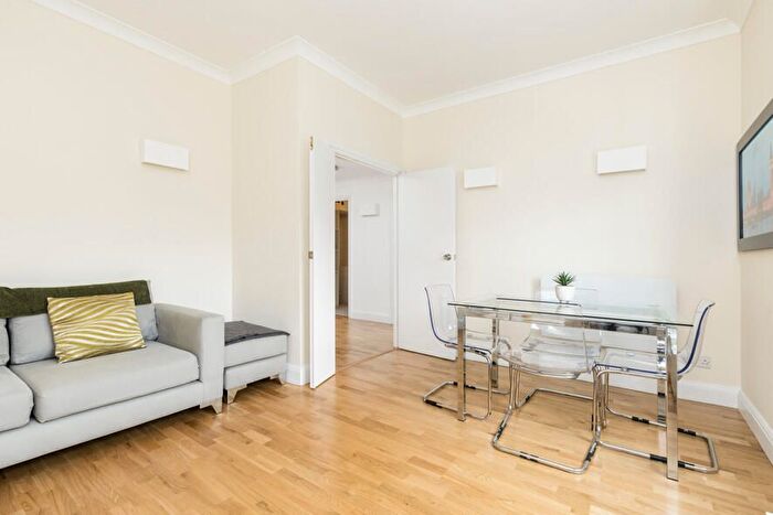 2 Bedroom Flat For Sale In Belvedere Road, County Hall, SE1