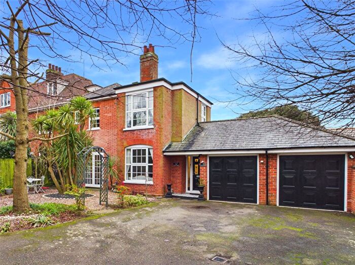 3 Bedroom Semi-detached House For Sale In Cloncurry Gardens, Felixstowe, Suffolk, IP11