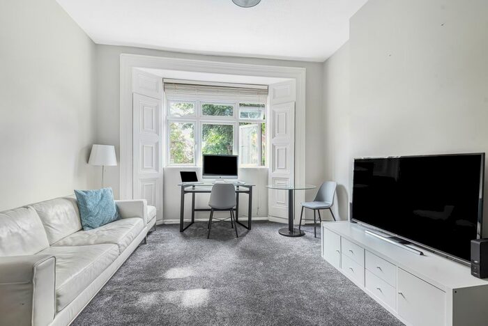 1 Bedroom Flat For Sale In Shooters Hill Road, London, SE3